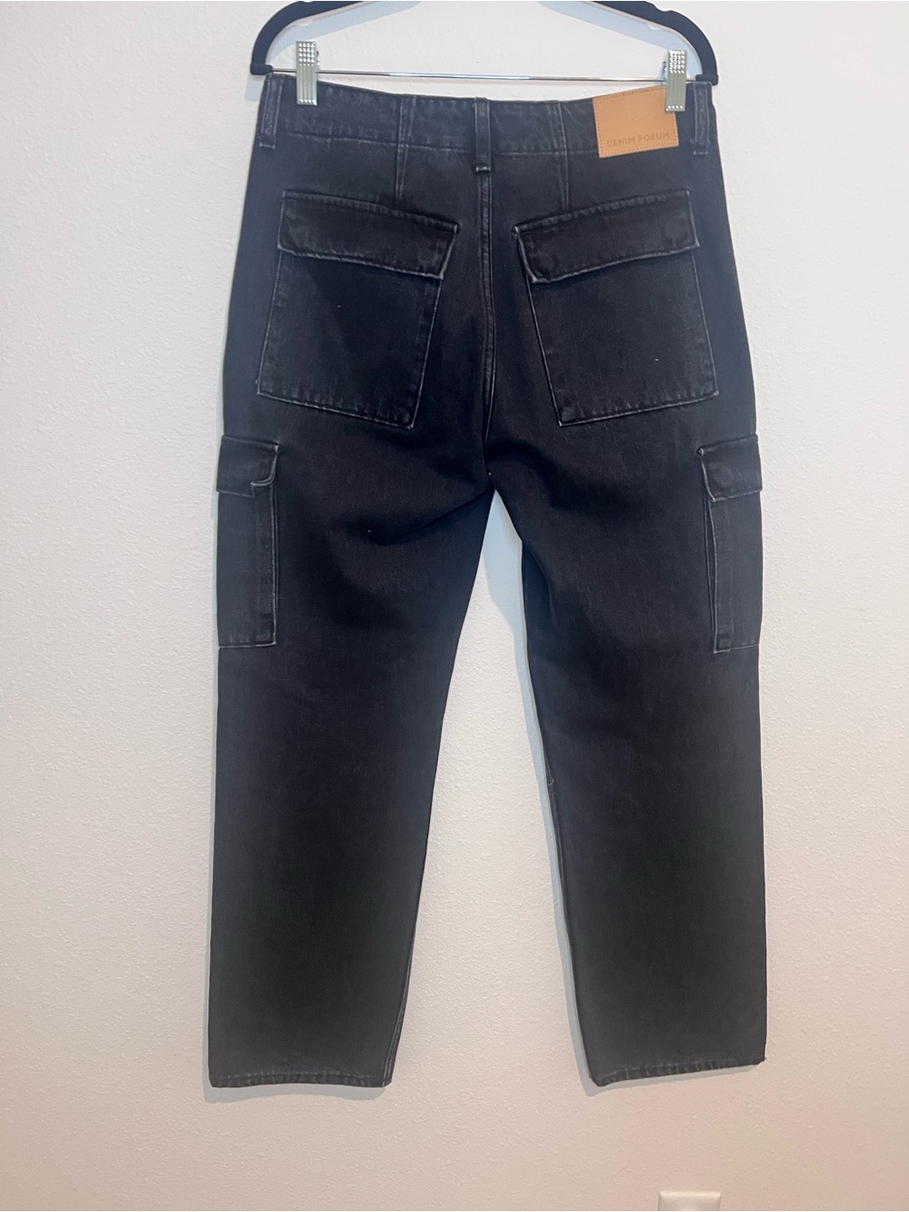 Aritzia Denim Forum “The ’90s Edie Lo-Rise Cargo” Size 27 - Picture 6 of 16